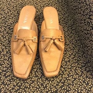 Prada sz 9 slip on heels.
